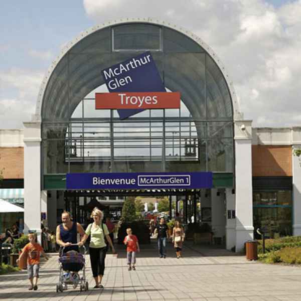 Factory outlet stores in Troyes
